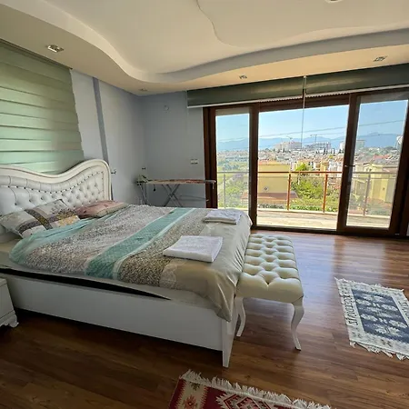 Luex Villa *